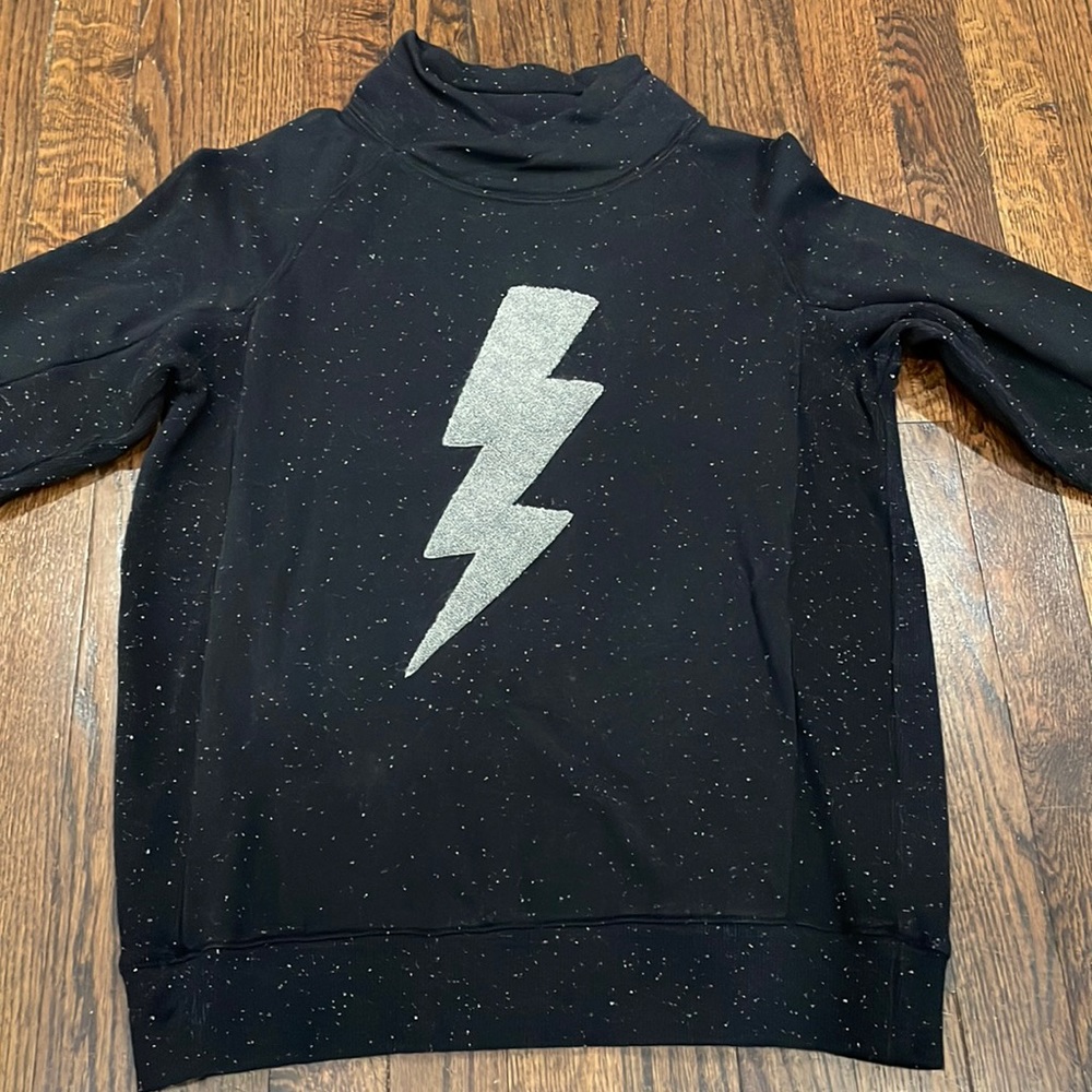 Mossimo black with specks shawl collar and lightening bolt sweatshirt size L